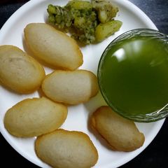 A picture of Suji Golgappe.