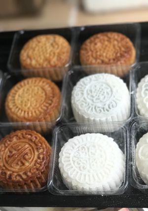 Hình của món Bánh trung thu truyền thống.