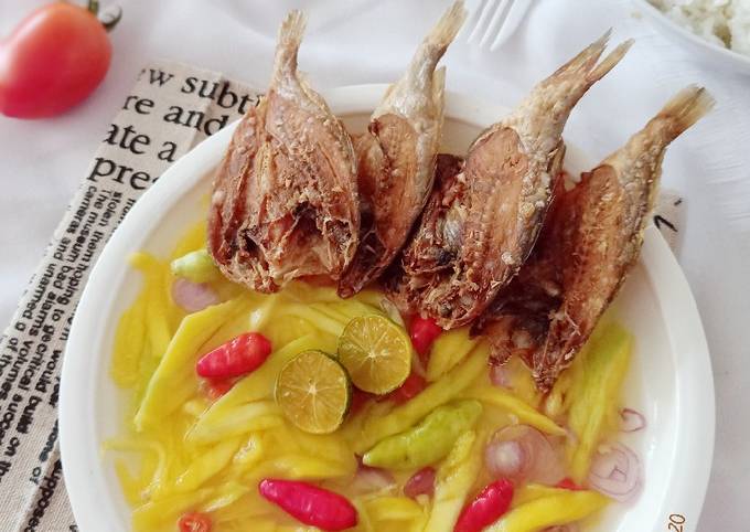 Bagaimana Menyiapkan Cacapan Hampalam wan Limau Sambal (Khas Banjar) yang Bisa Manjain Lidah