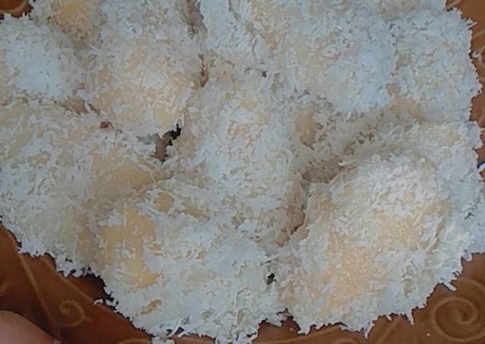 Resep Jaje Pisang Rai (kue khas bali) Anti Gagal