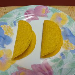 A picture of Lee's Air Fryer Taco Shells.