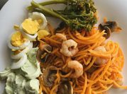 Una foto de salsa de mariscos para pasta