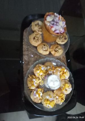 A picture of Pani Puri.