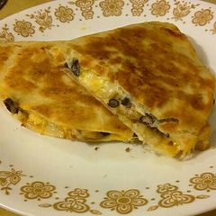 A picture of Chicken & Black Bean Quesadillas.