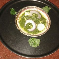 A picture of Makhmali paneer.