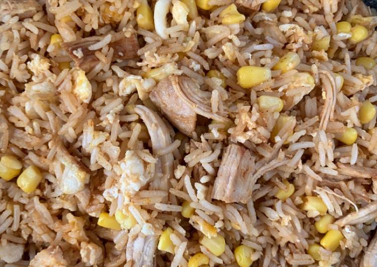Easiest Way to Make Quick Fried Rice with Chicken and Eggs