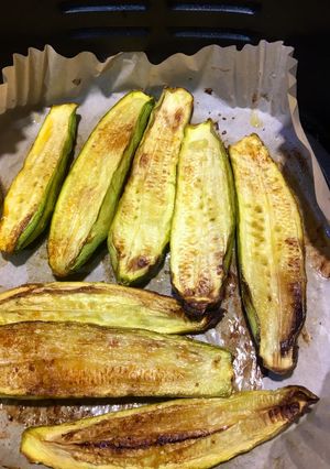 عکسی از دستور اسنک کدو سبز 🥒🥒🥒🥒در هواپز یا فر