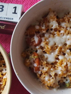 Foto resep Spicy cheese chicken & sausage fried rice