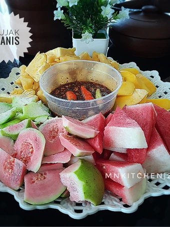 Cara Gampang Membuat Resep Rujak Manis yang  Bikin Ketagihan Anti Ribet, Bisa Manjain Lidah