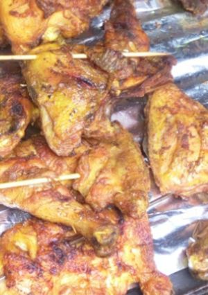A picture of Marinated roasted chicken.