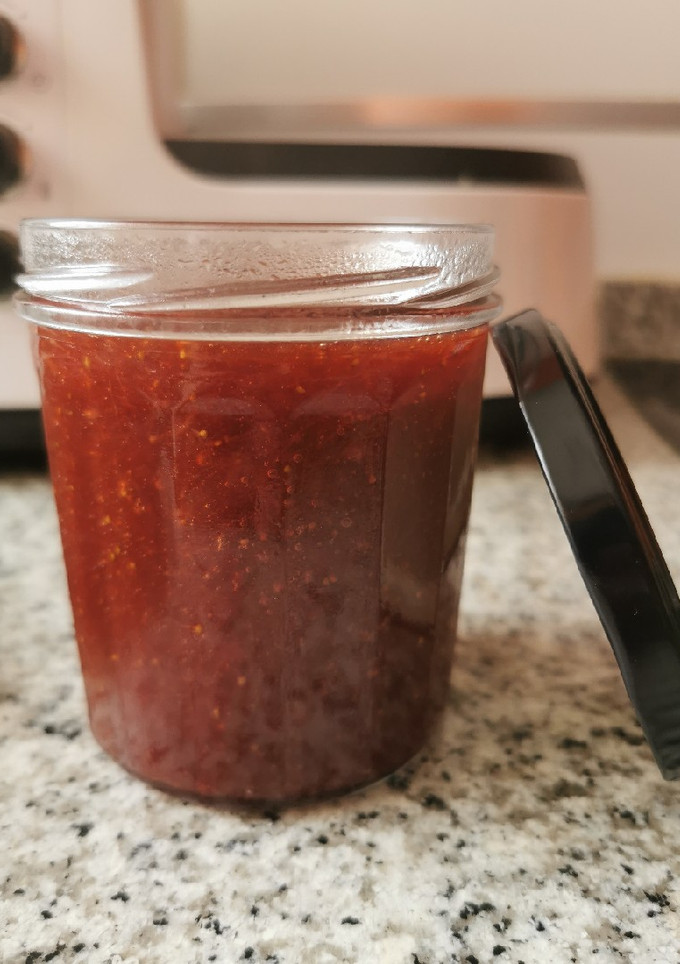 Una foto de Mermelada de fresa Thermomix o Monsieur cuisine