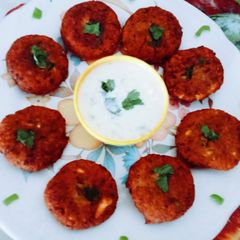 A picture of High protein crispy tasty paneer sprouts tikki.