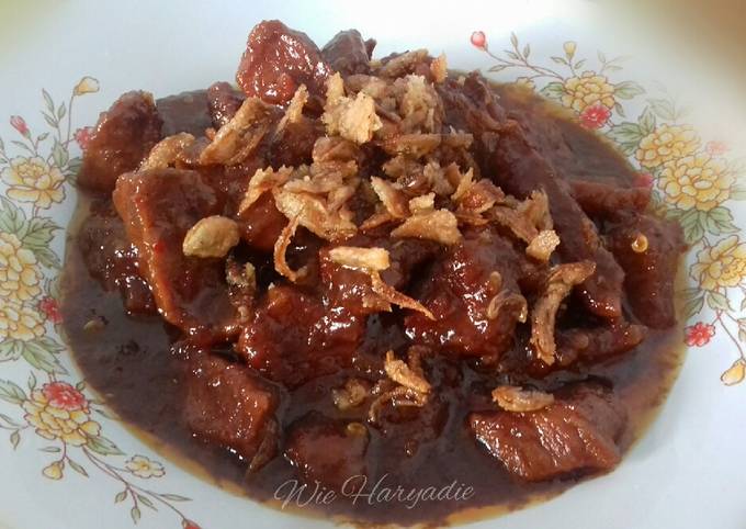 Semur Daging