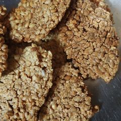 A picture of Sesame papad.