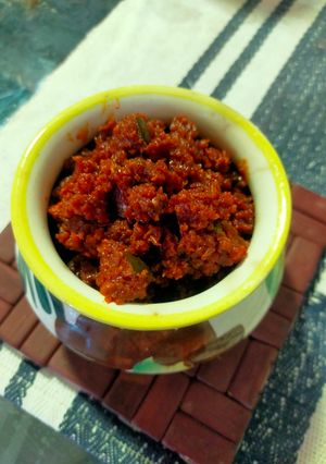 A picture of Methi Aam Aachar (mango pickle).