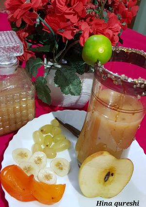 A picture of Mix fruit smoothie.