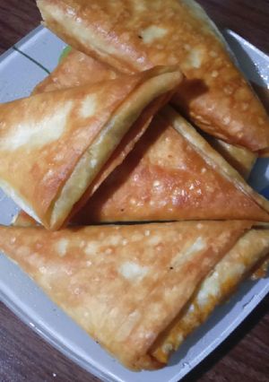 عکسی از دستور سمبوسه خوشمزه مائده پز😍