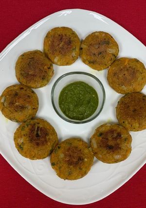 A picture of Oats Poha Cutlet.
