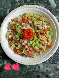 A picture of Kachumer salad.
