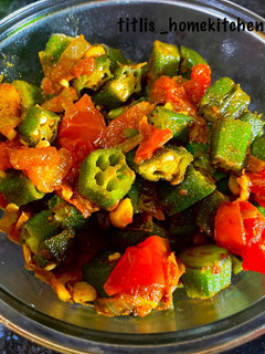 A picture of Sambhar Masala Bhindi Fry.