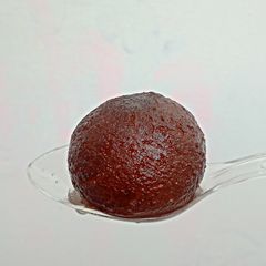 A picture of Dry milk ky gulab jamun.