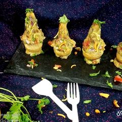 A picture of Jumbo golgappe chaat.