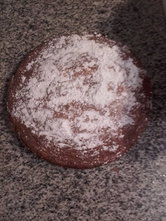Una foto de Bizcocho de yogurt con relleno de pepitas de chocolate