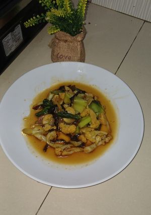 Foto resep Tumis Kembang Kol/Baby Pakcoy/Jamur Kuping Hitam Saus Tiram