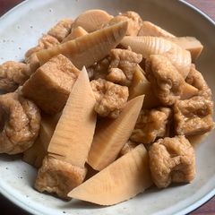 A picture of Simmered Bamboo Shoots & Tofu Puffs.