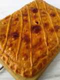 Empanada de atún con masa casera de cerveza {en panificadora y s