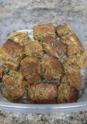 A picture of Peanut Butter Blondies.