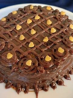 சாக்லேட் ட்ரஃபிள் கேக்(choco truffle cake recipe in tamil) செய்முறை முக்கிய புகைப்படம்