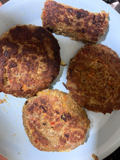 Una foto de Hamburguesas de jurel y avena