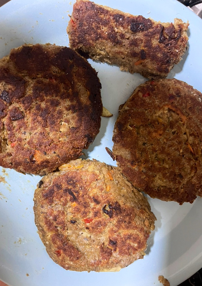 Una foto de Hamburguesas de jurel y avena