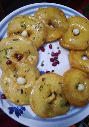 एप्पल जलेबी (Apple jalebi recipe in hindi) रेसिपी मुख्य फोटो