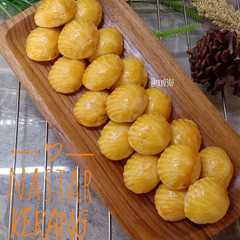A picture of Nastar kerang.