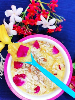 शाही दूध सेवईयां (shahi doodh seviyan recipe in Hindi) रेसिपी मुख्य फोटो