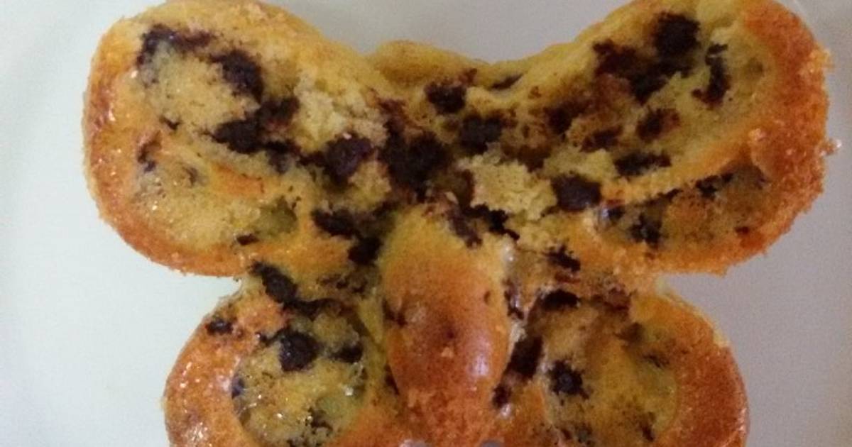 Bizcocho de natillas y pepitas de