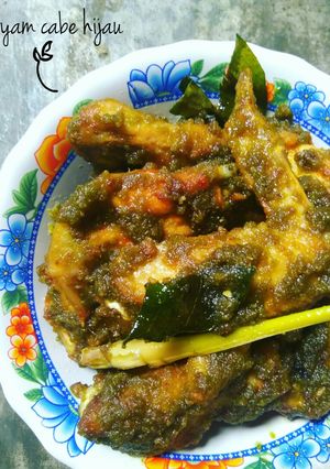 Foto resep Ayam goreng cabe hijau