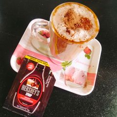 Hershey's chocolate Cocoa 😋 Milk A picture of Hershey's chocolate Cocoa 😋 Milk.