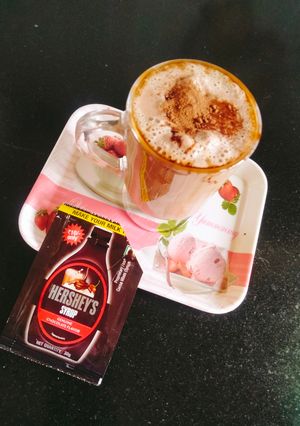 A picture of Hershey's chocolate Cocoa 😋 Milk.