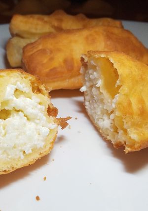 Túróval töltött csöröge recept fotója