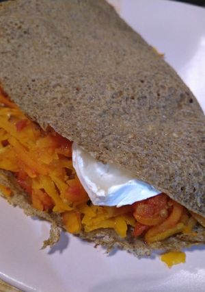 Une photo de Crêpe sarrasin légumes et chèvre
