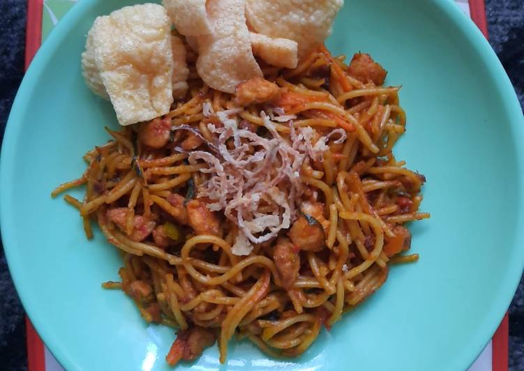 Spaghetti Goreng Ayam