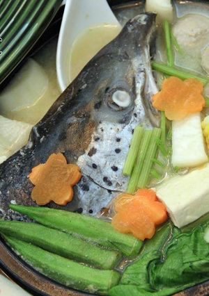 鮭魚頭味增湯 的食譜成品照片