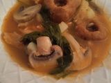 Caldo de bolitas de masa picositas
