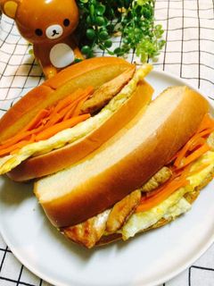 糖醋雞胸肉英格蘭堡 的食譜成品照片