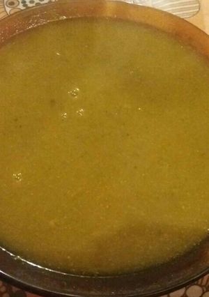 Una foto de Sopa crema de verduras casera