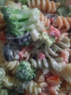Una foto de Pasta fácil tricolor