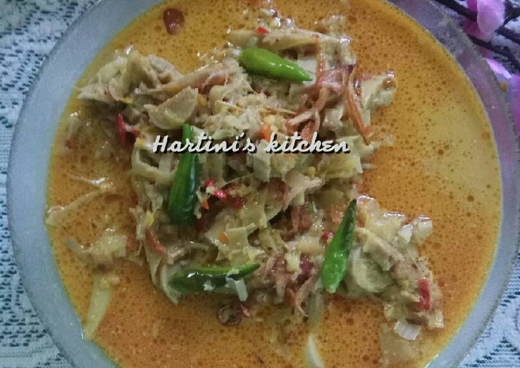 153.Gulai jantung pisang